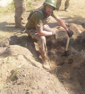 Не міг спокійно спати, щоб ворог не прийшов до його дому: спогади про 35-річного Героя з Волині Ігоря Бричка