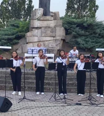«Музичні сердечка» Перечина підкорюють серця поціновувачів класичного мистецтва