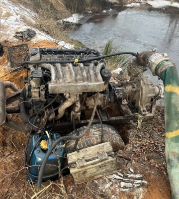 На Рівненщині поліція продовжує боротьбу з незаконним видобутком бурштину
