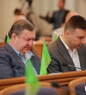 Питання поновлення на посаді: у Кропивницькому вдібудеться позачергова сесія облради