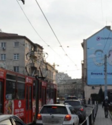 У Львові вже замінили 100 світлофорних опор, які перебували в аварійному стані