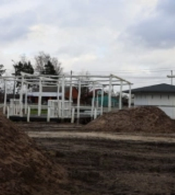 Підприємець з Нововолинська Ярема з порушеннями облаштовує зону відпочинку на пляжі Світязю: нацпарк на все закриває очі Підприємець з Нововолинська Ярема з порушеннями облаштовує зону відпочинку на пляжі Світязю: нацпарк на все закриває очі