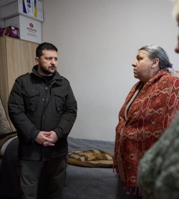 Зеленский приехал в Херсон и осмотрел построенные укрытия