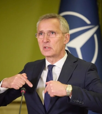 Рекомендации от НАТО и визит Зеленского на юг Украины. Главное за день