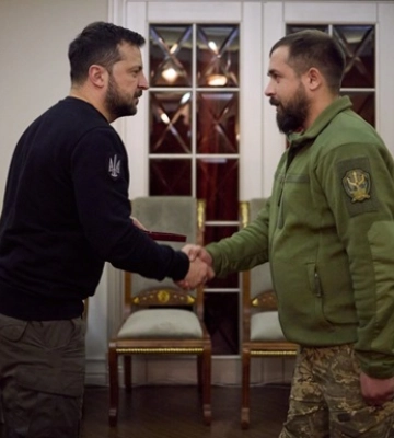 Президент провел совещание с военными в Херсоне