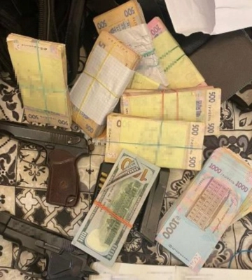У Києві банда рейдерів намагалася захопити контроль над паркувальними майданчиками. ФОТО