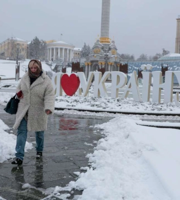 В адміністрації Києва звернулися до жителів із важливим попередженням: стосується водіїв і пішоходів