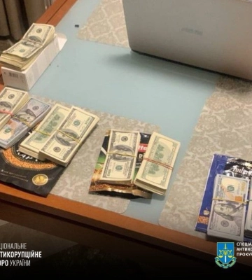 Хабар у 35 тис. доларів — НАБУ і САП викрили чотирьох суддів Київського апеляційного суду