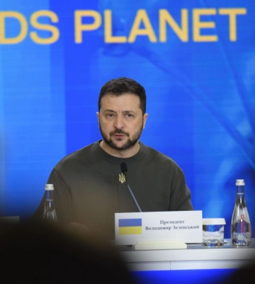 Крым ждет возвращения, а с Донбассом будет сложнее, — Зеленский о деоккупации (видео)