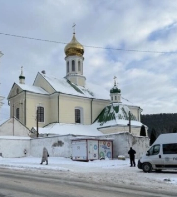 Депутати закликали СБУ та поліцію «виселити» московський патріархат з Миколаївського собору у Кременці