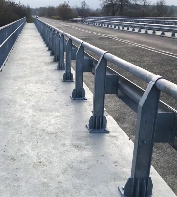 В селищі на Волині завершили ремонт 54-метрового мосту, якому майже пів століття