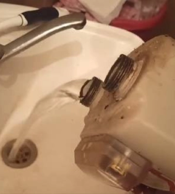 У Миколаєві в одному з будинків виявили воду в газопроводі: наразі без газу залишились 70 абонентів