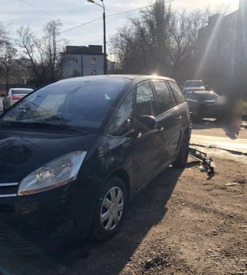 В Одесі сталася потрійна ДТП, є постраждалі