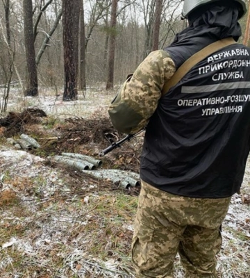 У Харківській області знайшли російський схрон боєприпасів 