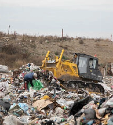 На Полтавщині утворили сміттєзвалище: питна вода стала непридатною