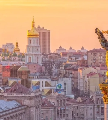 Київ повернувся до рейтингу найдорожчих міст світу, його очолили Цюріх та Сінгапур (оновлено)
