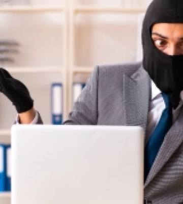 Мешканця з Миколаївщини ошукали понад на 70 тисяч гривень