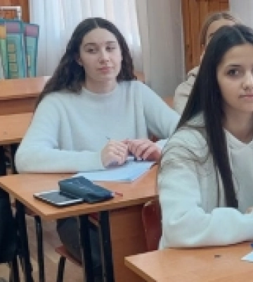 Школярка з Мукачева отримала стипендію Кабміну: як дівчина готувалася до олімпіад та конкурсів