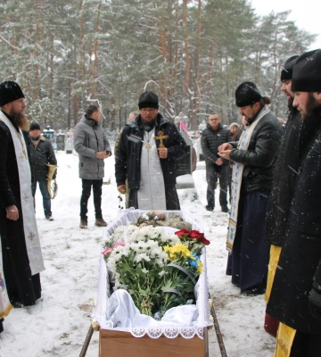 На Волині попрощалися з військовим Анатолієм Веремчуком