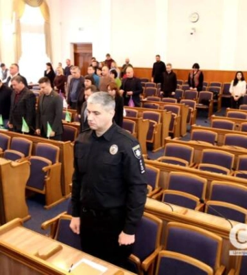 Засідання сесії Кіровоградської облради не відбулося (фоторепортаж)