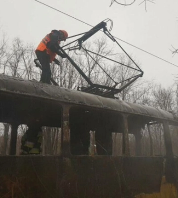 В Днепре во время пожара в квартире пострадал мужчина