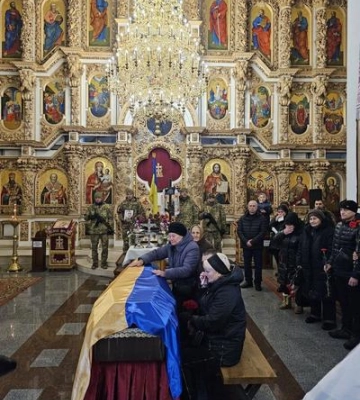 У Полтавській громаді попрощалися з полеглим на війні Олександром Рубанем