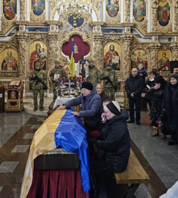 У Полтаві прощаються зі старшим солдатом Олександром Рубаном