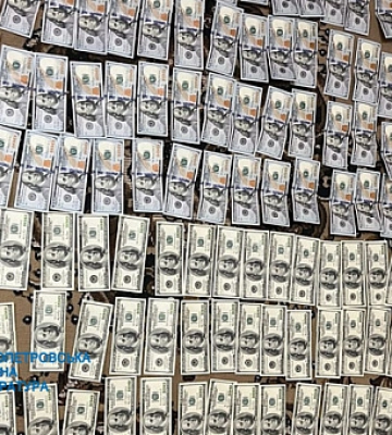 На Дніпропетровщині викрили схему незаконного переправлення ухилянтів за кордон