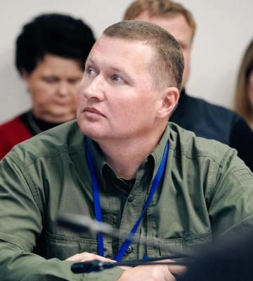 Очільник Полтавської РВА попередив про шахраїв, які «збирають» гроші від його імені