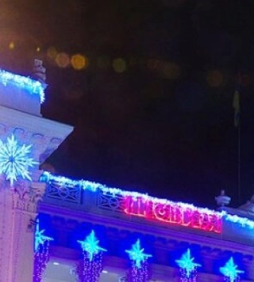 На вихідних в Одесі почнуть встановлювати новорічну ялинку