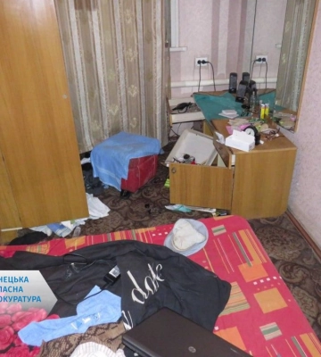 На Донеччині чоловіка та жінку засуджено за напад на пенсіонера та вбивство його сина