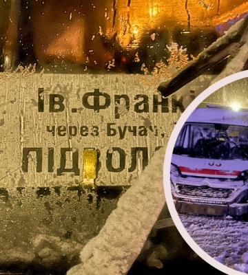 На Тернопільщині рятували фельдшерку з понівеченої швидкої після зіткнення з рейсовим автобусом 