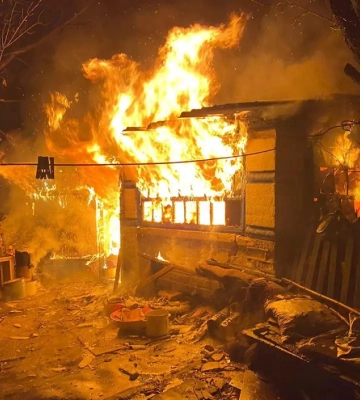 На Дніпропетровщині старенька загинула у вогні