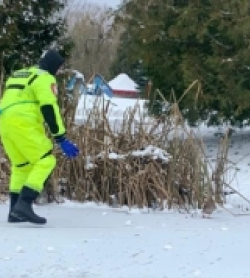 На Волині жінці видалили матку разом з гігантською пухлиною. Фото 18+