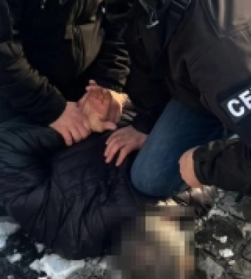 На Закарпатті припинили діяльність угруповання наркоторговців, щомісячний дохід яких сягав 1,5 мільйона гривень