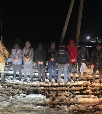 В горах Закарпатья задержана группа беглецов