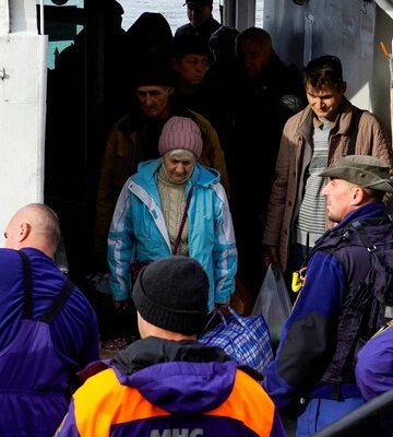 Росіяни за місяць депортували 100 українців з окупованих територій Херсонщини, - Центр нацспротиву