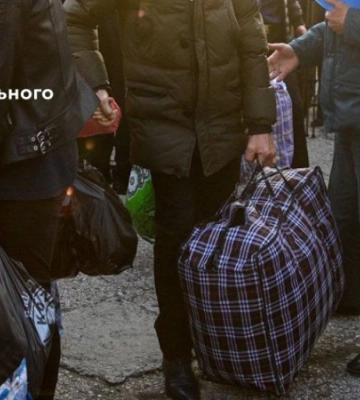 Росіяни за місяць депортували 100 українців з окупованих територій Херсонщини, - Центр нацспротиву