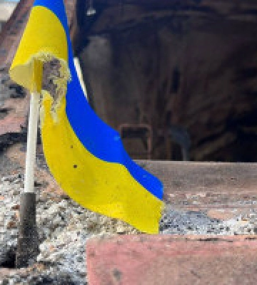 Вражеские войска атаковали Херсон: один погибший, трое раненых