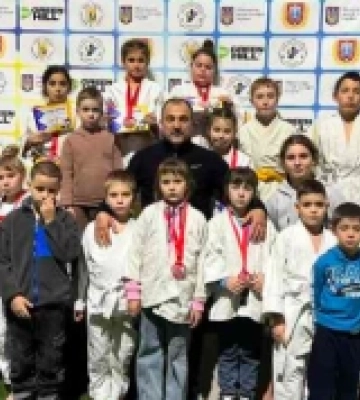 Вихованці арцизької секції самбо та дзюдо взяли участь у турнірі «Arena cup»