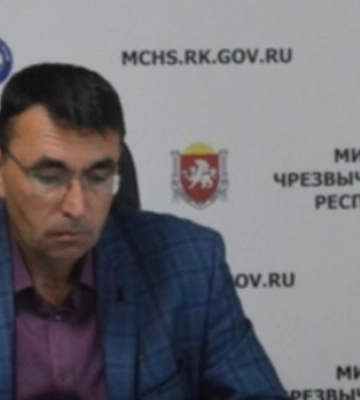 В Крыму остаются затопленными 60 домов после шторма 26 ноября – глава МЧС РФ на полуострове