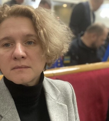 Голова профільного підкомітету Ганна Бондар: «Законопроєкт №5655 посилює великих забудовників, які є бізнес-партнерами міністерства. Це не реформа» Голова профільного підкомітету Ганна Бондар: «Законопроєкт №5655 посилює великих забудовників, які є бізнес-партнерами міністерства. Це не реформа»