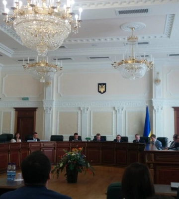 Высший совет правосудия разрешил арестовать одного из четырех судей Киевского апелляционного суда, подозреваемых во взятке