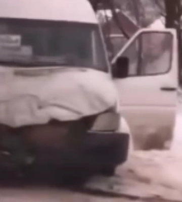 На Волині рейсовий автобус «Луцьк – Нововолинськ» зіткнувся з бусом