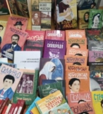 Бібліотеки Одещини отримали нові українські книжки