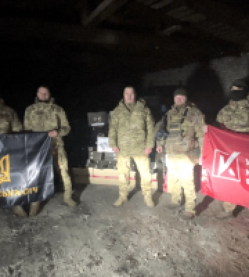 &quot;Українська команда&quot; привезла дрони-камікадзе на передову для батальйонів &quot;Карпатська Січ&quot; та &quot;Свобода&quot;, - Палатний