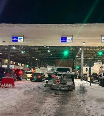 У Єврокомісії вважають неприйнятною польську блокаду кордону з Україною