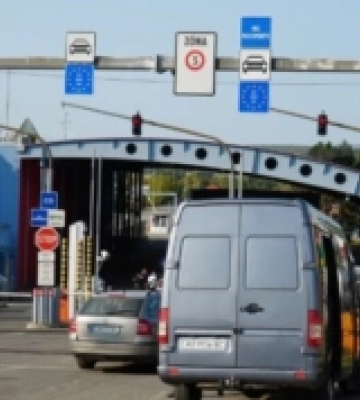 На кордоні між Україною та Словаччиною розблокували рух вантажівок