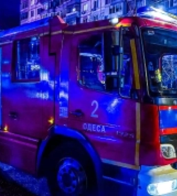 Під час пожежі у багатоповерхівці в Одесі врятували жінку