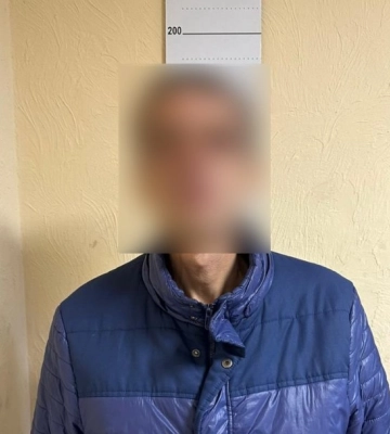 В Сумах оперативники поліції встановили особу крадія, який скоїв десятки крадіжок з магазинів